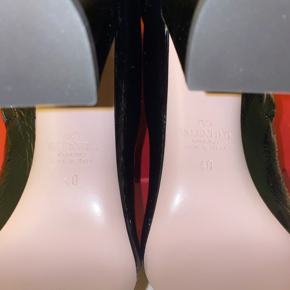 40 VALENTINO GARAVANI High Shine 110mm Ank… - Picture 3 of 13